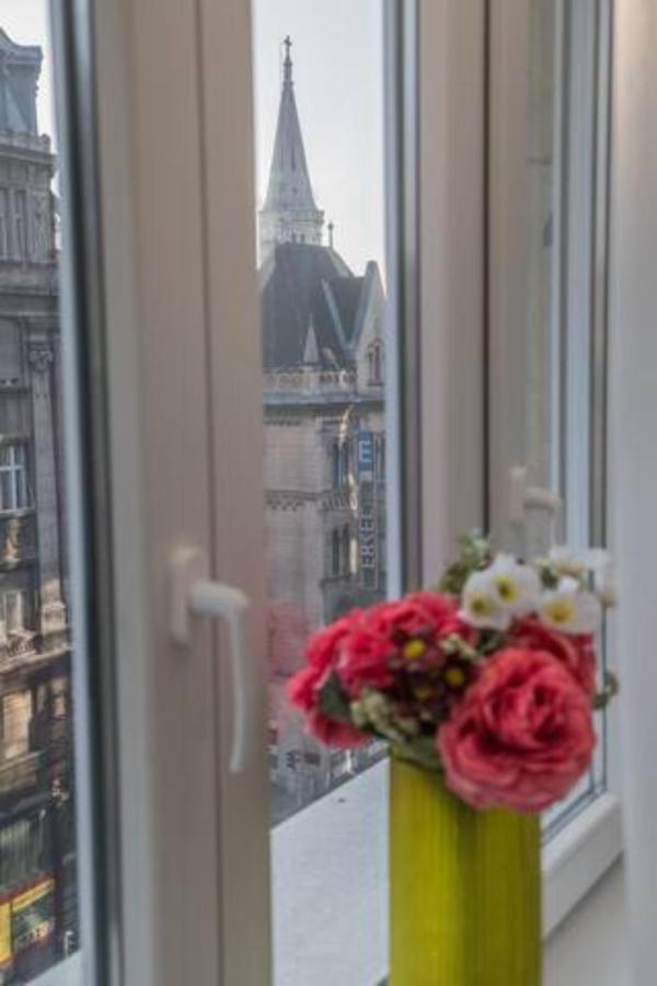 Hi-Bp Design Home Apartments In The Heart Of Budapest Exteriör bild