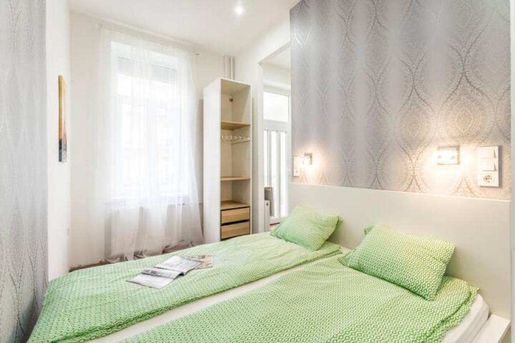 Hi-Bp Design Home Apartments In The Heart Of Budapest Exteriör bild