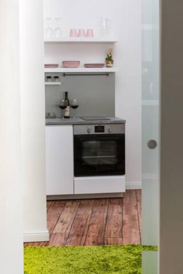 Hi-Bp Design Home Apartments In The Heart Of Budapest Exteriör bild